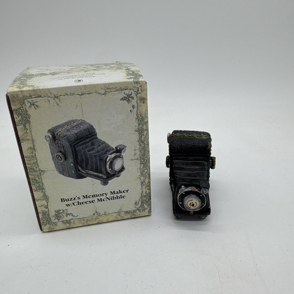 Boyds Treasure Box Camera - Buzz's Memory Maker w/Cheese McNibble ~ New‎ in box